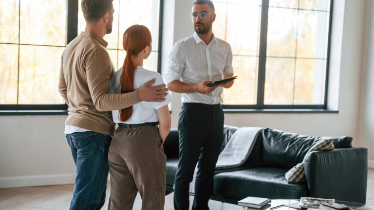 Expert immobilier : rôle, missions et importance dans un projet immobilier
