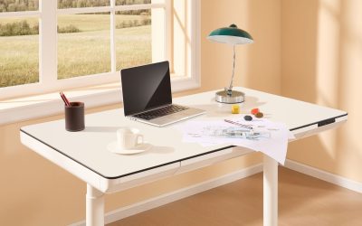 Aménager un espace de télétravail chez soi : comment choisir son bureau assis-debout ?